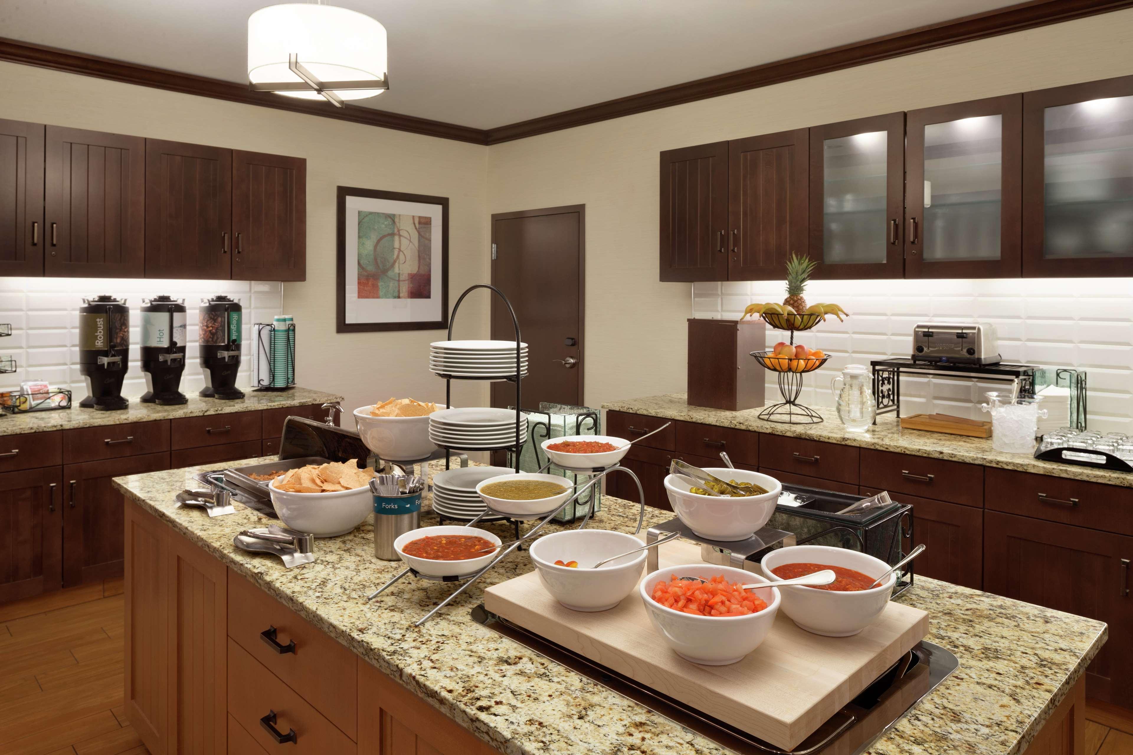 Homewood Suites By Hilton Kalamazoo-Portage Экстерьер фото
