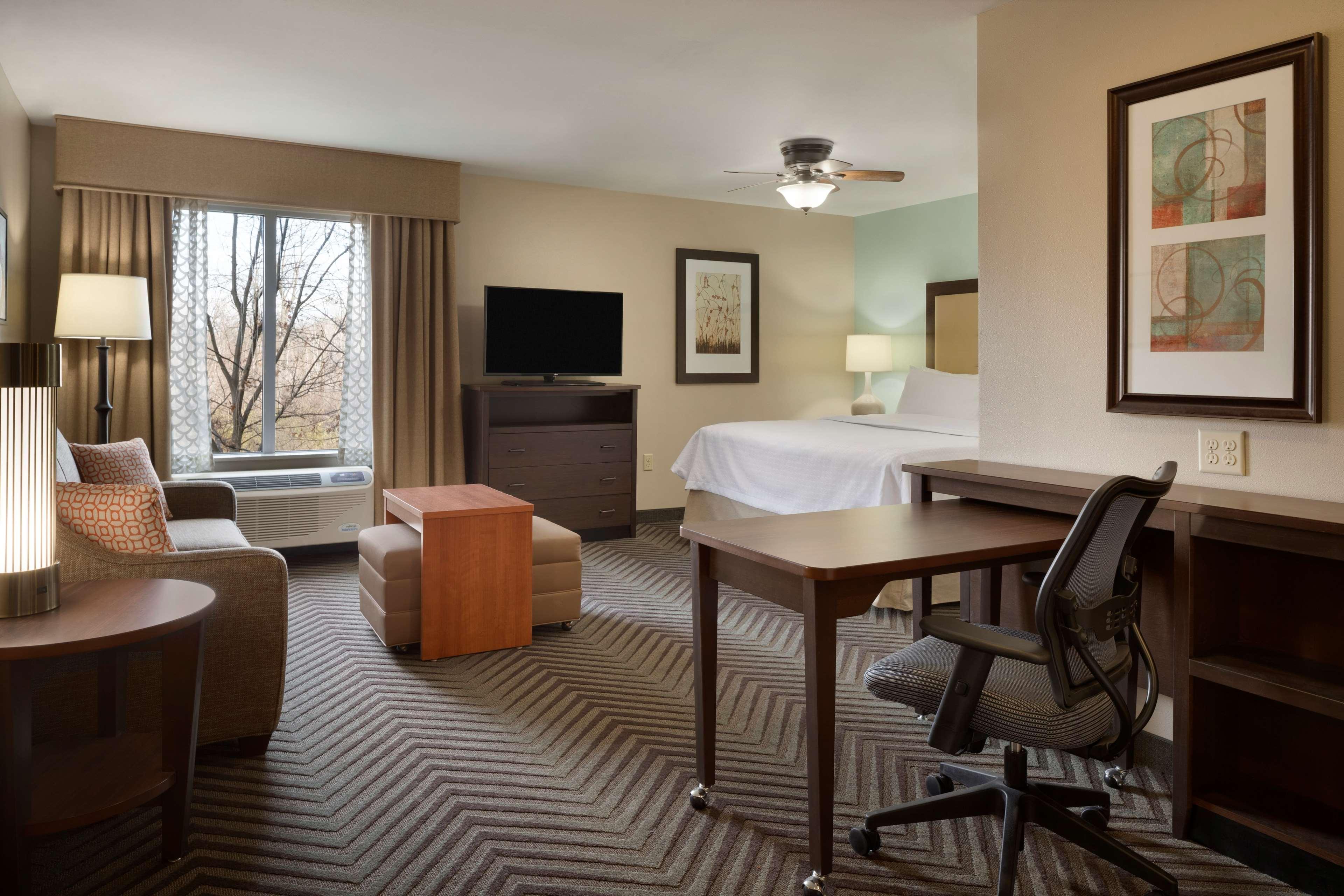 Homewood Suites By Hilton Kalamazoo-Portage Экстерьер фото