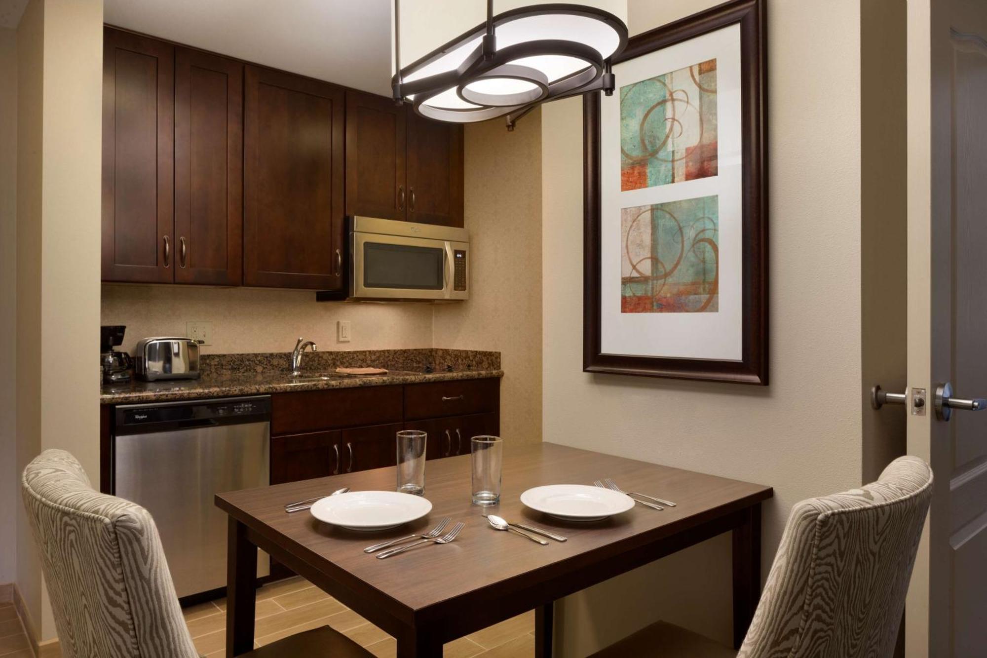 Homewood Suites By Hilton Kalamazoo-Portage Экстерьер фото