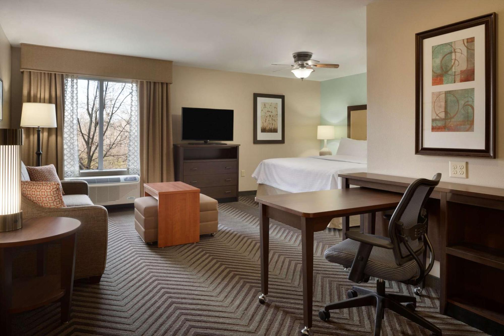 Homewood Suites By Hilton Kalamazoo-Portage Экстерьер фото