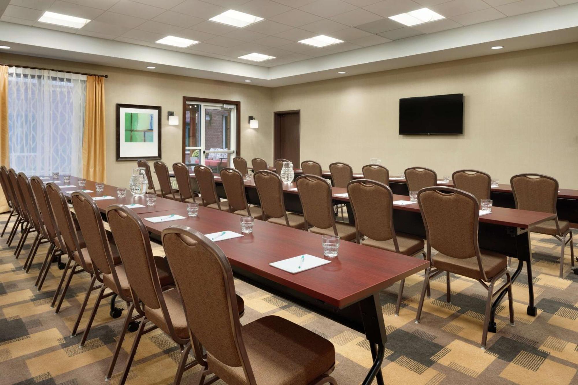 Homewood Suites By Hilton Kalamazoo-Portage Экстерьер фото
