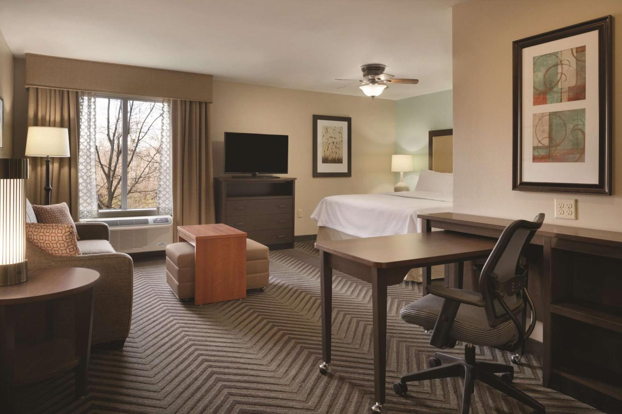 Homewood Suites By Hilton Kalamazoo-Portage Экстерьер фото